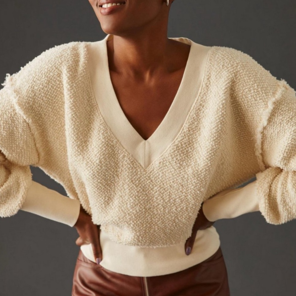 T.La Anthropologie Zuri V Neck Sweatshirt Cozy Cream V-Neck Sweater